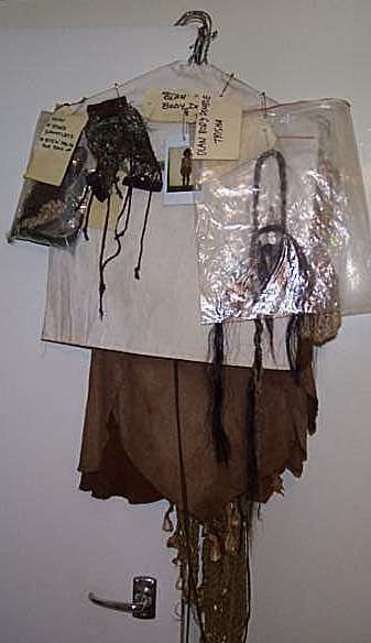 Olan costume